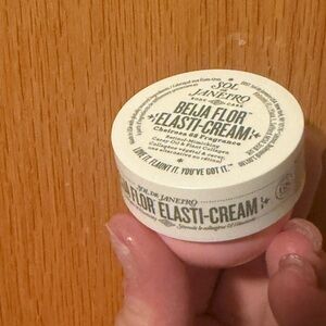 Sol de Janeiro Beija Flor Cream in Pink Jar